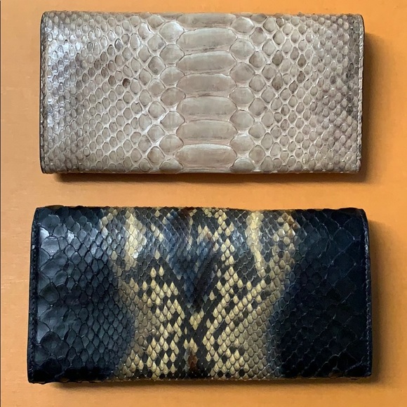 Malini Murjani Python Leather Black Beige Foldover Continental Wallet - Picture 5 of 17